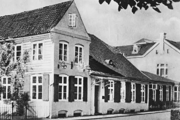 Louis C. Jacob 1826-1866 Schwarz-weiß Bild der Vorderfront des Hotel Louis C. Jacob, ungefähr zwischen 1826 – 1866.